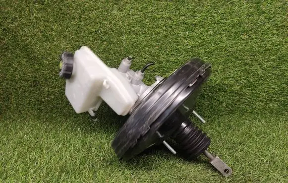 Opel Astra H Brake booster 13216084 13216084AJ