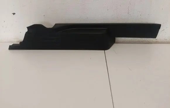 Mazda 5 Rear sill trim cover C23568740