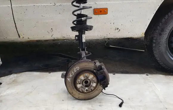 Opel Astra K Front wheel hub spindle knuckle 39039574