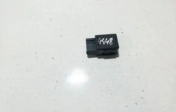 Nissan Primera Other relay 24330c9900