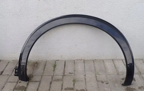 Infiniti Q30 Fender trim (molding) 