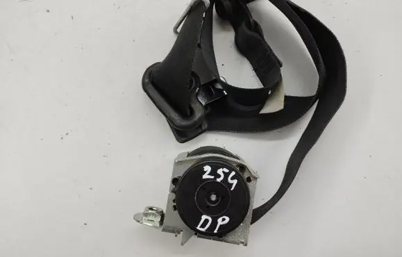 Ford Kuga I Front seatbelt 8V41S61294AD 610116500B