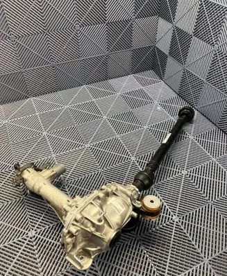 Land Rover Defender Front differential MPLA3017AB MPLA3219BA