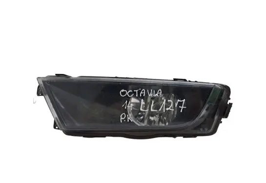 Skoda Octavia Mk3 (5E) Front fog light 5E0941699C
