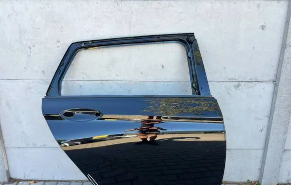 Opel Insignia B Rear door