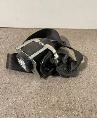 BMW X6 F16 Front seatbelt 635229900A