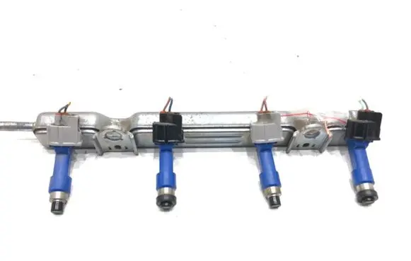 Toyota Yaris Fuel main line pipe 23250-21040