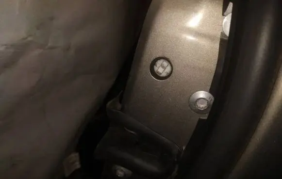 Audi A6 S6 C6 4F Front door lock