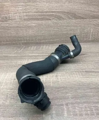 BMW X5 E70 Engine coolant pipe/hose 7794154 15476810 7799184