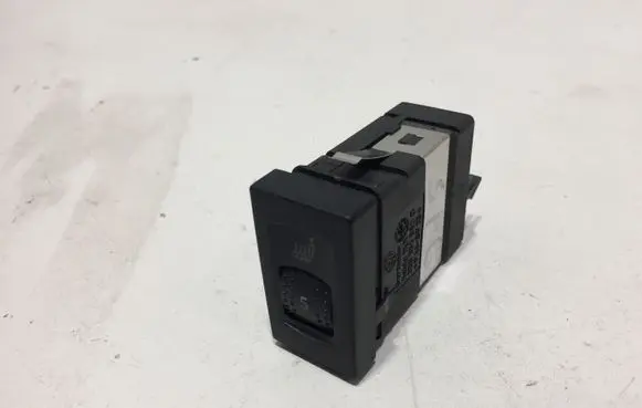 Volkswagen PASSAT B5.5 Seat heating switch 3B0963563D