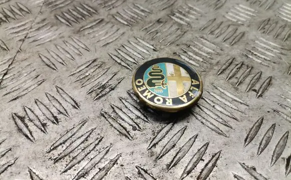 Alfa Romeo 147 Original wheel cap