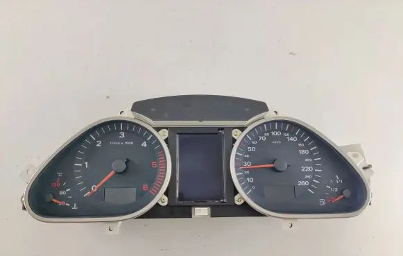 Audi A6 S6 C6 4F Speedometer (instrument cluster) 4F0920900L 4F0910900