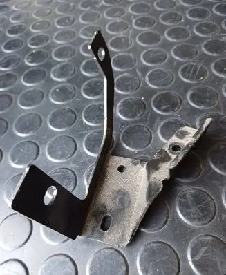 BMW X5 F15 Bracket in trunk/boot 019B295 0Z0L
