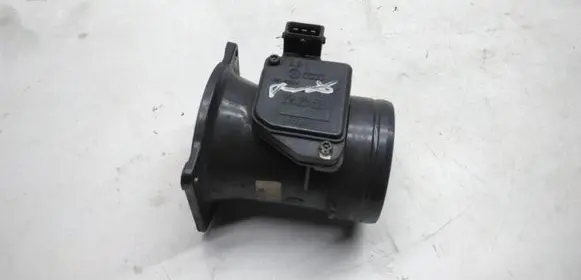 Audi A4 S4 B5 8D Mass air flow meter 058133471