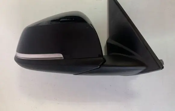 BMW X1 E84 Front door electric wing mirror 7307150 51167307150