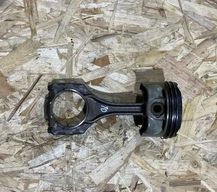 BMW 5 F10 F11 Piston with connecting rod 784323704 111213684