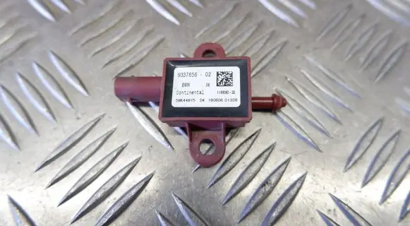 BMW 5 G30 G31 Airbag deployment crash/impact sensor 9337656