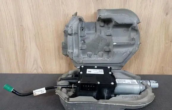 Citroen DS5 Hand brake/parking brake motor 9674619580 A2C53417341