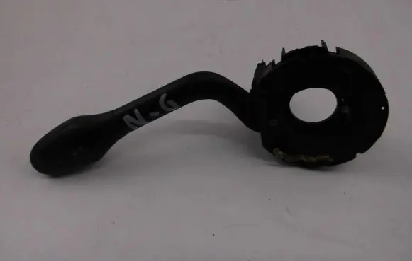 Volkswagen Polo III 6N 6N2 6NF Indicator stalk