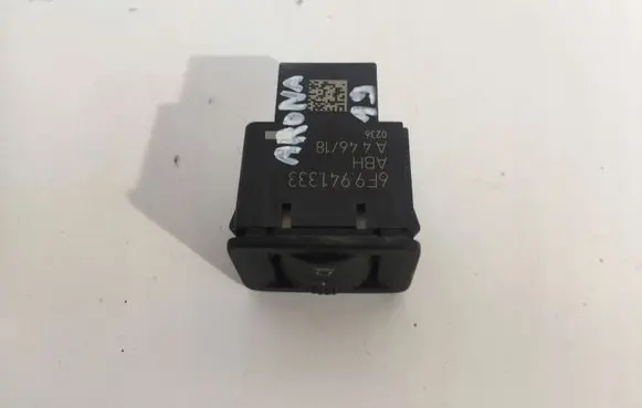 Seat Arona Headlight level height control switch 6F9941333