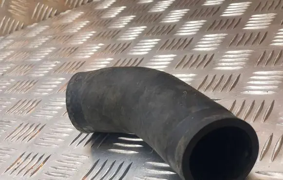 Toyota Corolla E120 E130 Intercooler hose/pipe