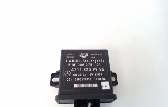 Mercedes-Benz E W211 Light module LCM A2118209985