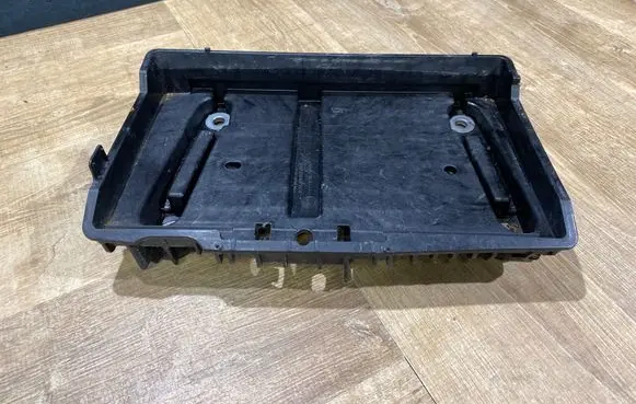 Mercedes-Benz C W205 Battery tray A2056201502
