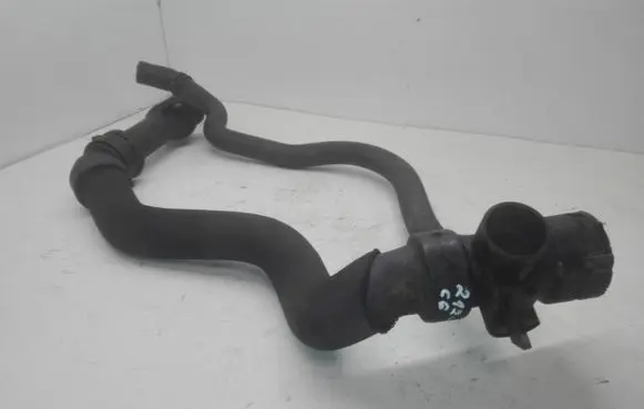 Audi A6 S6 C6 4F Engine coolant pipe/hose 8E0121049T 03G121121C