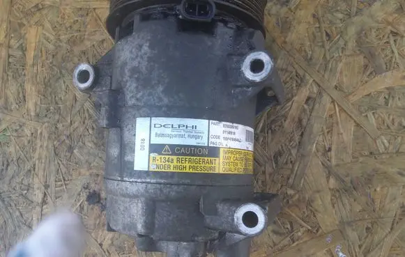 Nissan Primera Air conditioning (A/C) compressor (pump) 8200309193 01140018