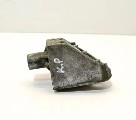 Maserati Ghibli Radiator support slam panel bracket 670001323