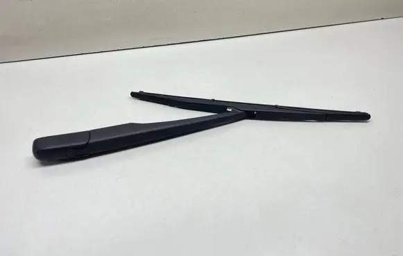 BMW X3 E83 Rear wiper blade arm