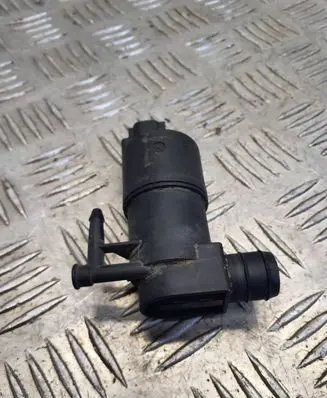 Toyota Yaris Headlight washer pump 853300F020