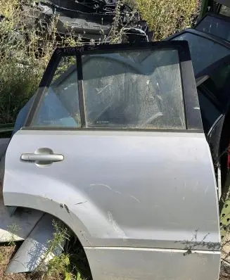 Suzuki Vitara (LY) Rear door Q4QQ32Q234Q