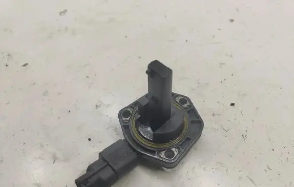Volkswagen PASSAT B6 Oil level sensor 1J0907650C 6PR00807903