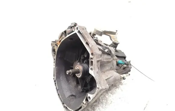 Nissan Juke I F15 Manual 6 speed gearbox 7701700587 320101KG1B TL4