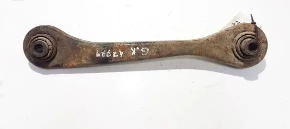 Volkswagen Jetta V Rear upper control arm/wishbone