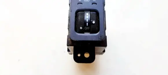 Subaru Forester SH Seat heating switch 8X14L