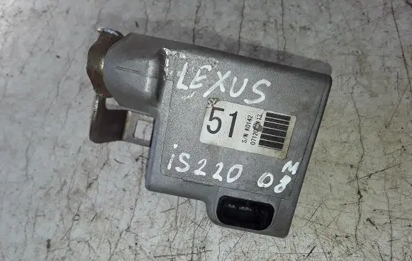 Steering wheel lock