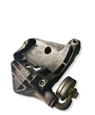 BMW X5 E53 A/C compressor mount bracket 64557786708 7786708