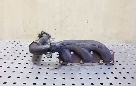 Jeep Grand Cherokee Exhaust manifold 21052111G