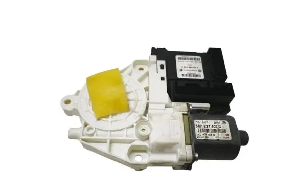 Volkswagen Golf Plus Front door window regulator motor 5M1837402G 1K0959702N 980287300
