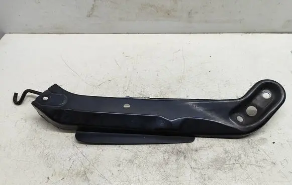 Volkswagen Crafter Top upper radiator support slam panel 7C080593