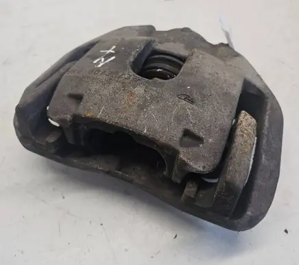 BMW 7 E65 E66 Front brake caliper