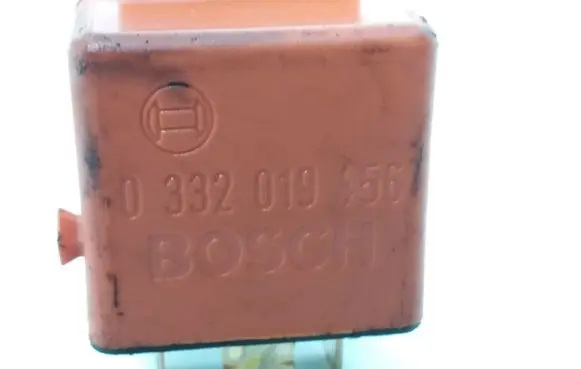 BMW 5 E34 Other relay 0332019456