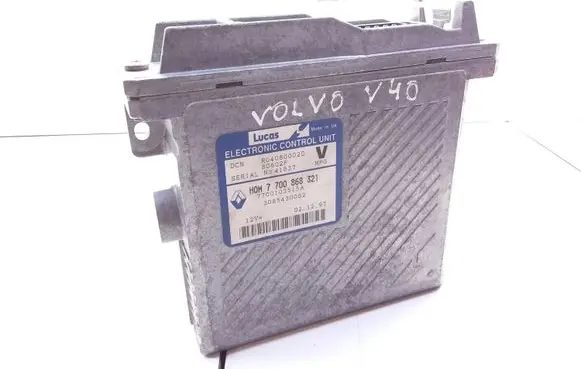 Volvo S40, V40 Engine control unit/module 7700103515A 7700868321