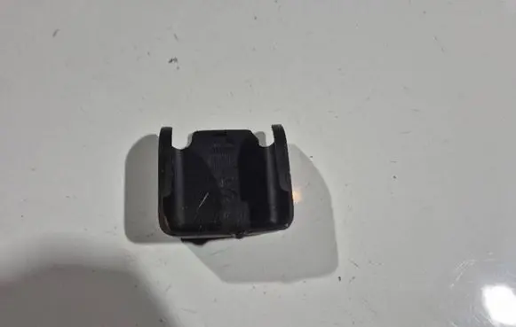 Mitsubishi Colt Other interior part 6977A597