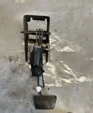 Jeep Grand Cherokee (WK) Brake pedal KSR257427
