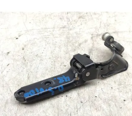 Volkswagen Transporter - Caravelle T5 Sliding door middle roller runner 7H0843336D