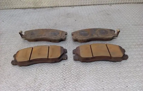 Chevrolet Captiva Brake pads (front) 