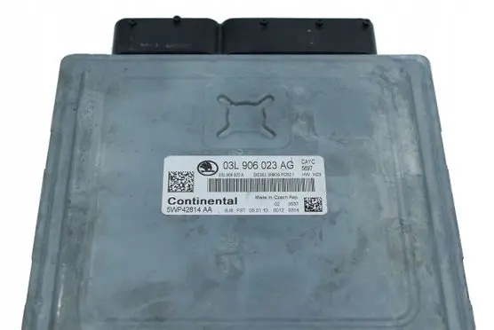 Skoda Octavia Mk2 (1Z) Engine control unit/module 03L906023AG 5WP42814AA